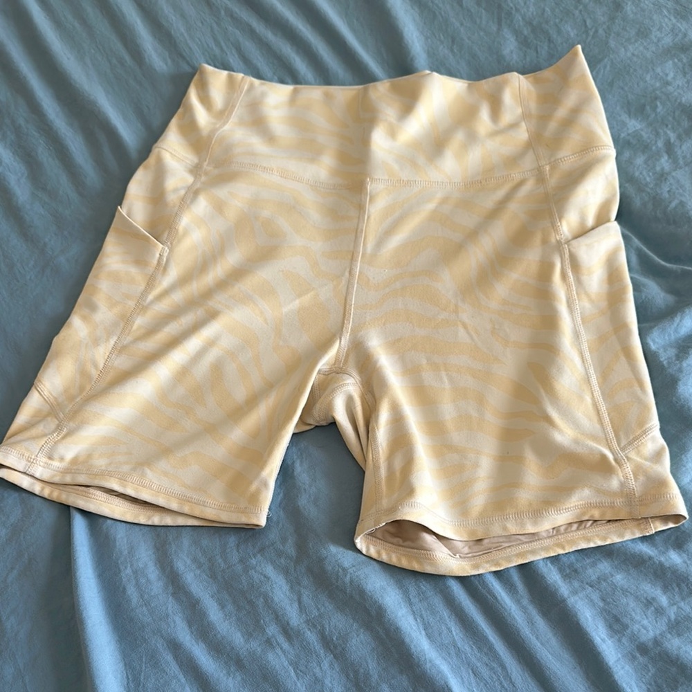 Women's Cream Shorts